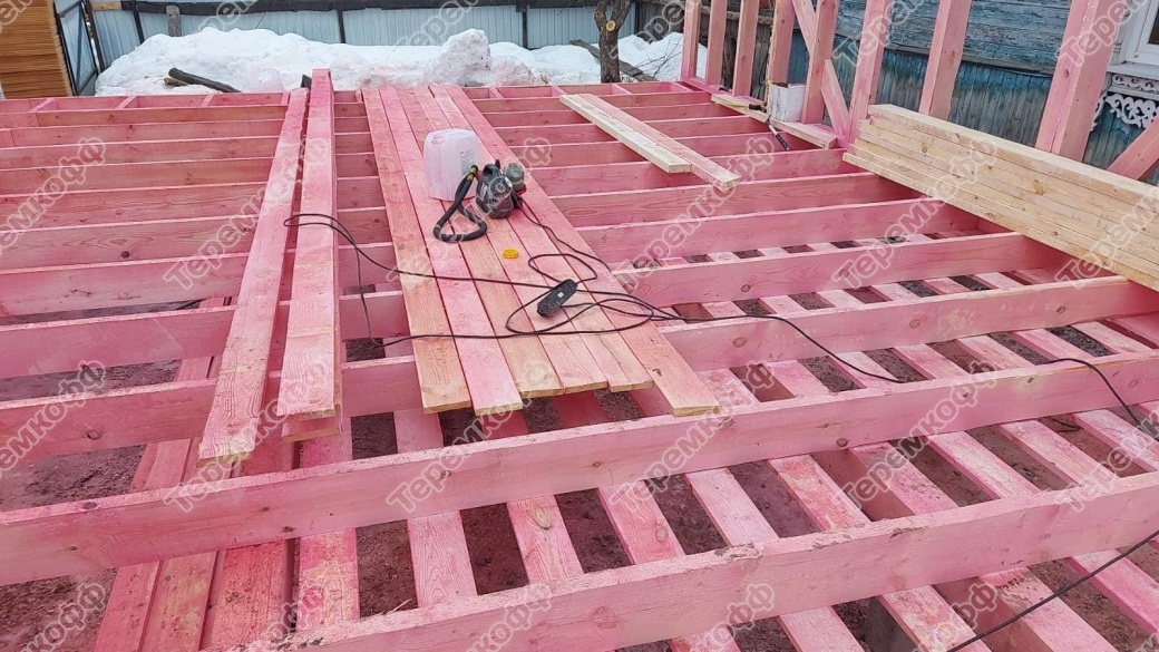 Этапы строительство каркасного пола - монаж лаг пола